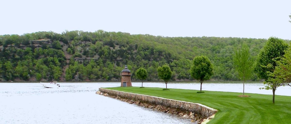 lighthouse4.jpg
